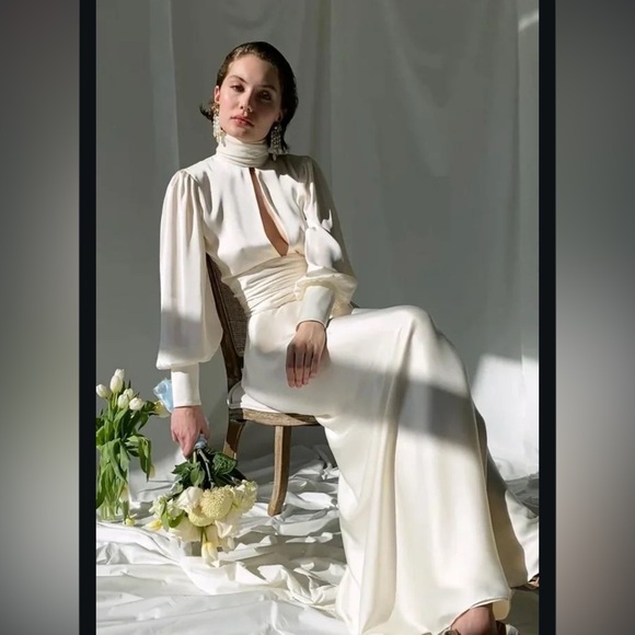 orseund iris night out maxi dress cream - Picture 9 of 9